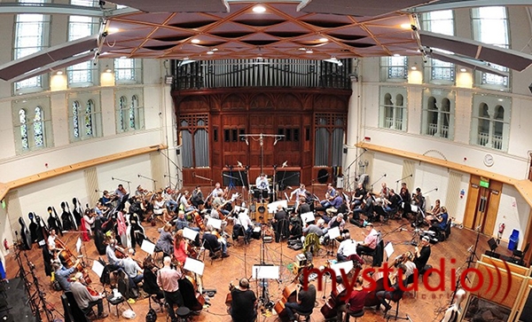 Mengintip Interior Studio Musik AIR Studio Tempat Video Clip Muse Euphoria